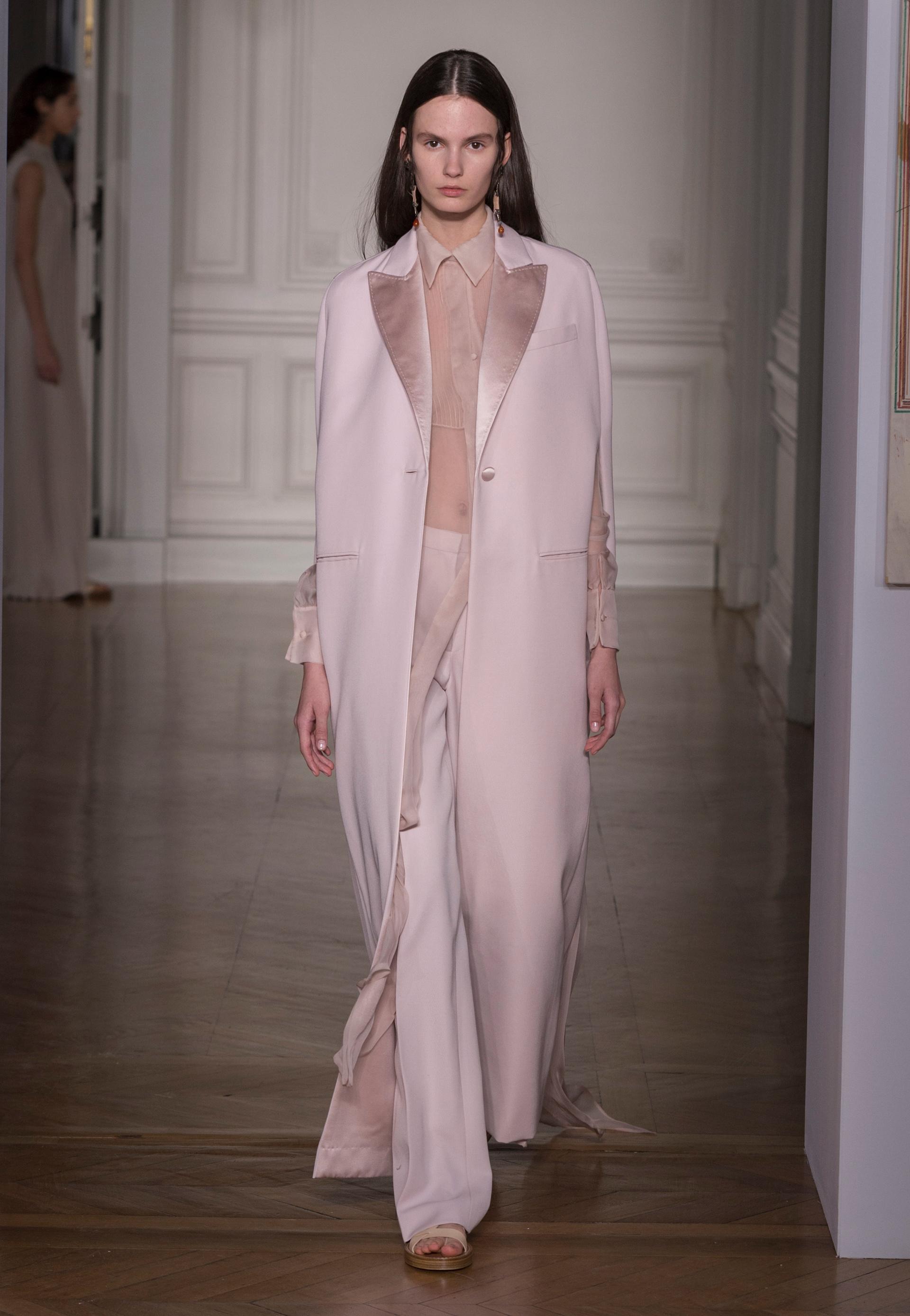 Valentino Haute Couture Show SS17 Women | Valentino