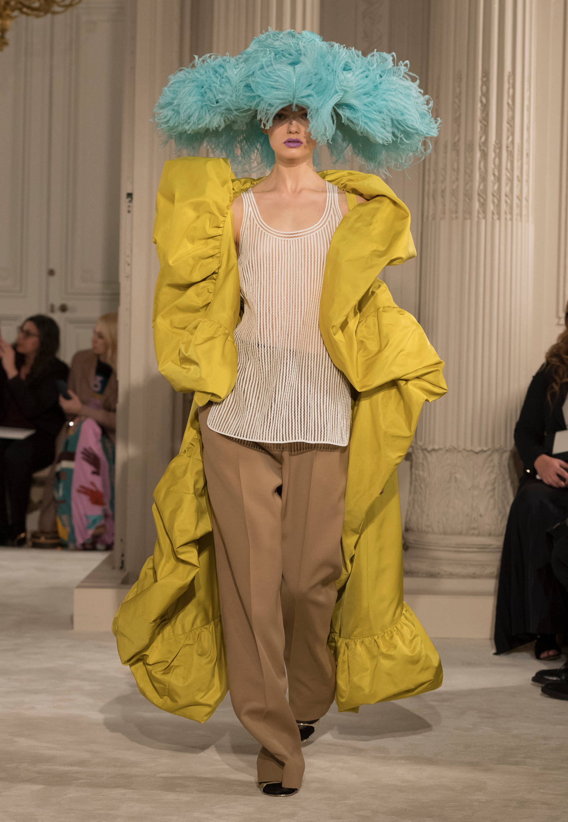 Valentino - Haute Couture Spring/Summer 2018 - Look 1