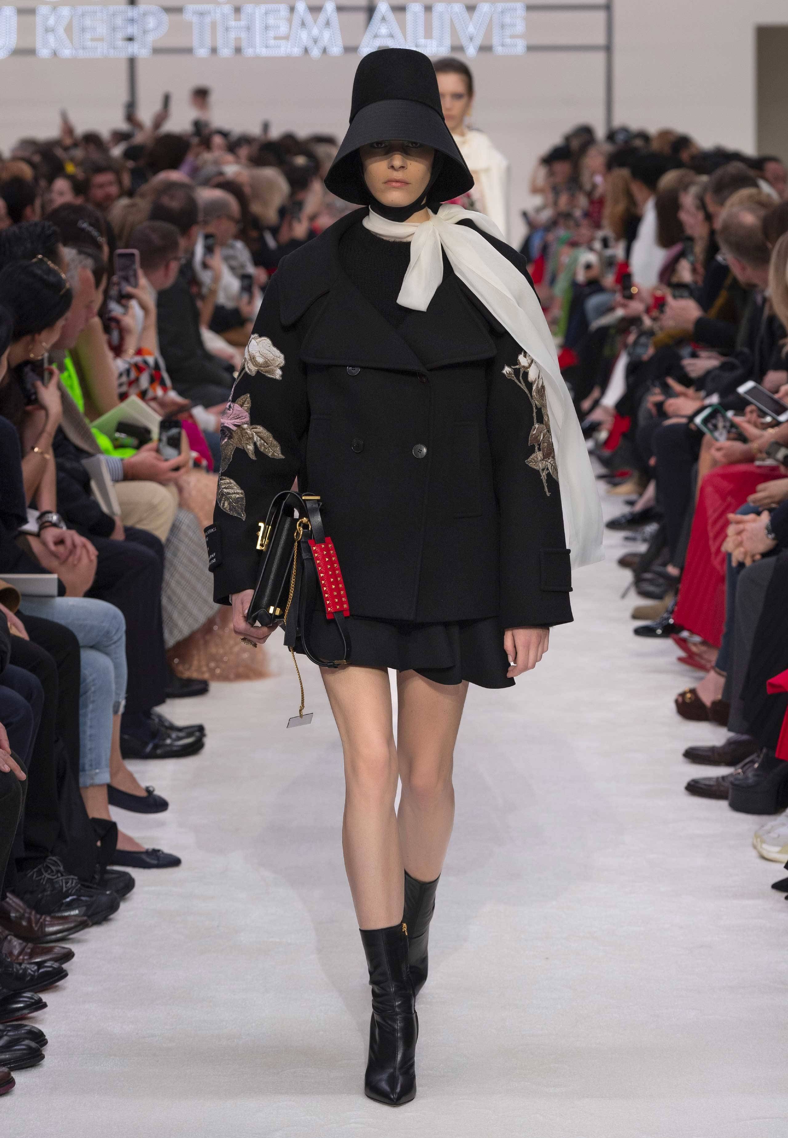 Valentino - Autumn/Winter 2019-20 Women's Collection - Look 37