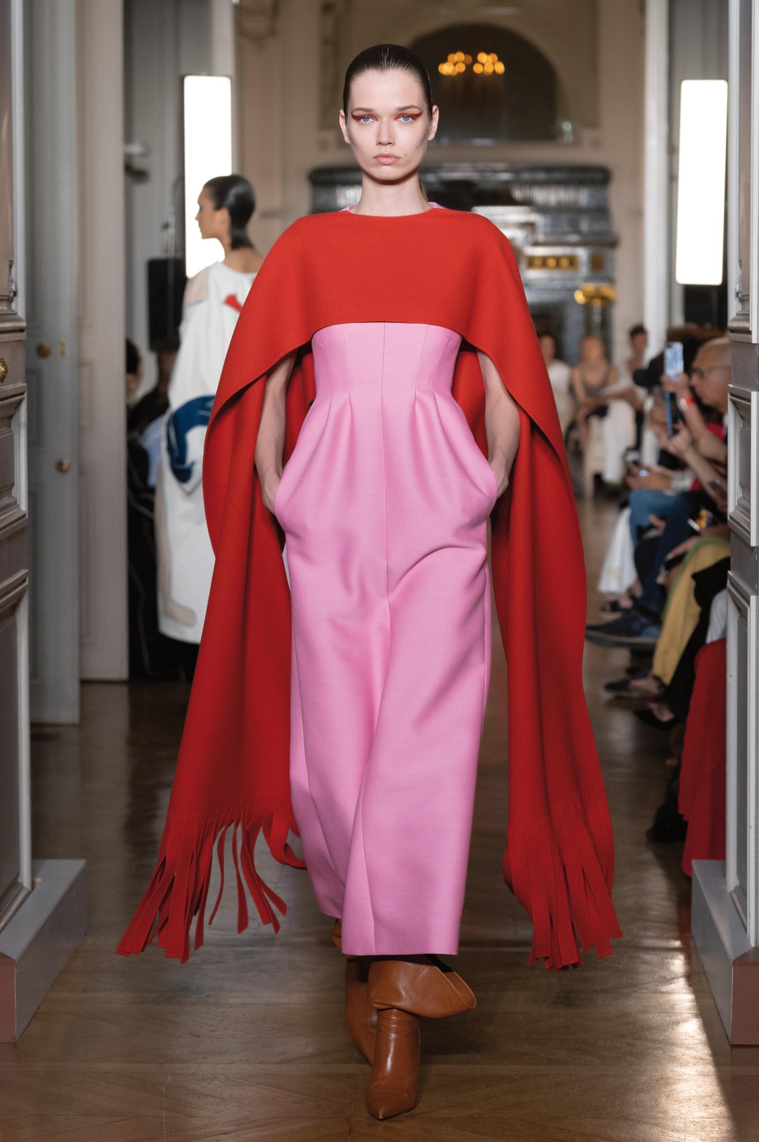 Valentino - Haute Couture Autumn/Winter 2018-19 - Look 9