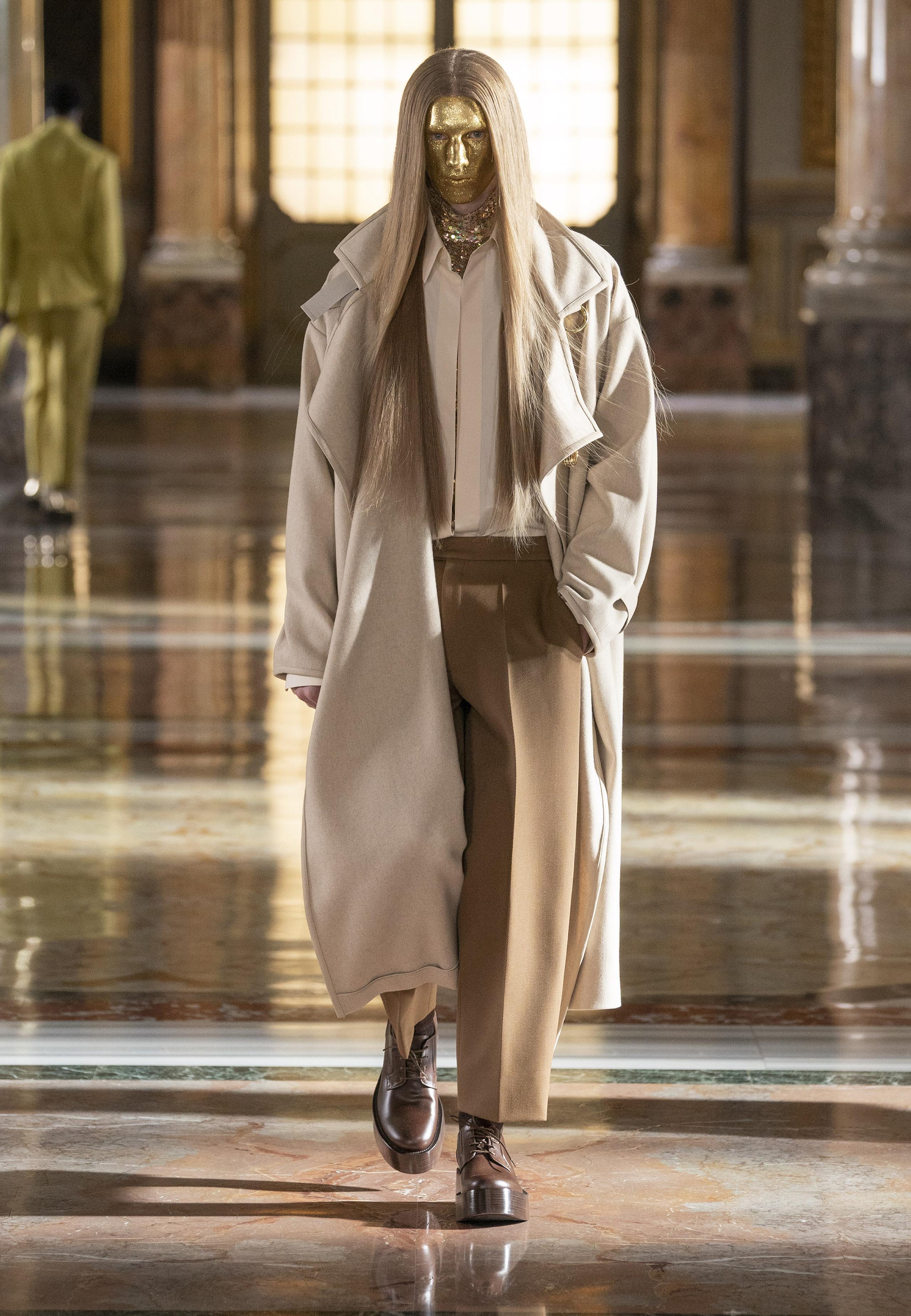 Valentino - Haute Couture Spring/Summer 2021 - Look 22