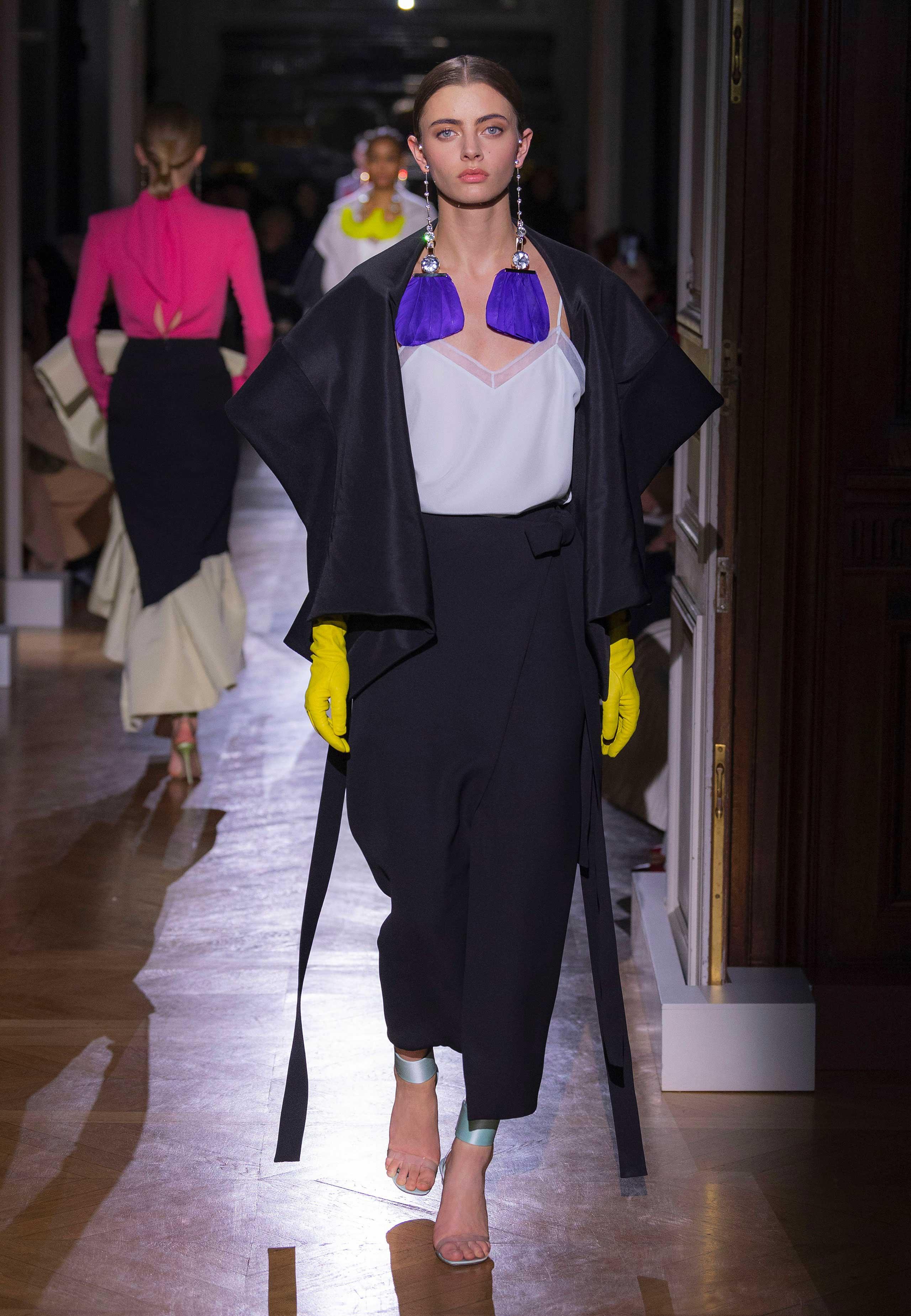Valentino - Haute Couture Spring/Summer 2020 - Look 24