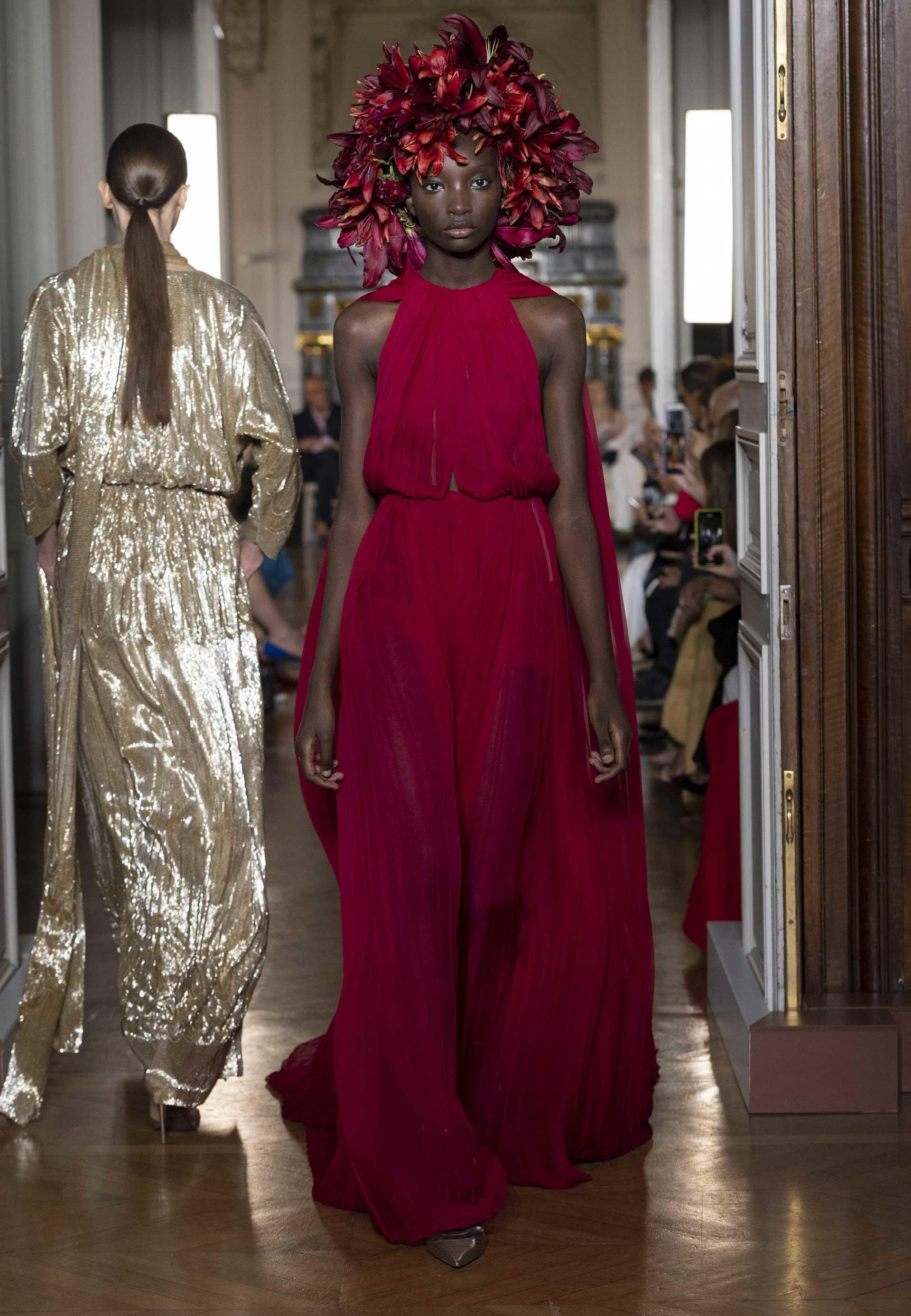 Valentino - Haute Couture Autumn/Winter 2018-19 - Look 47