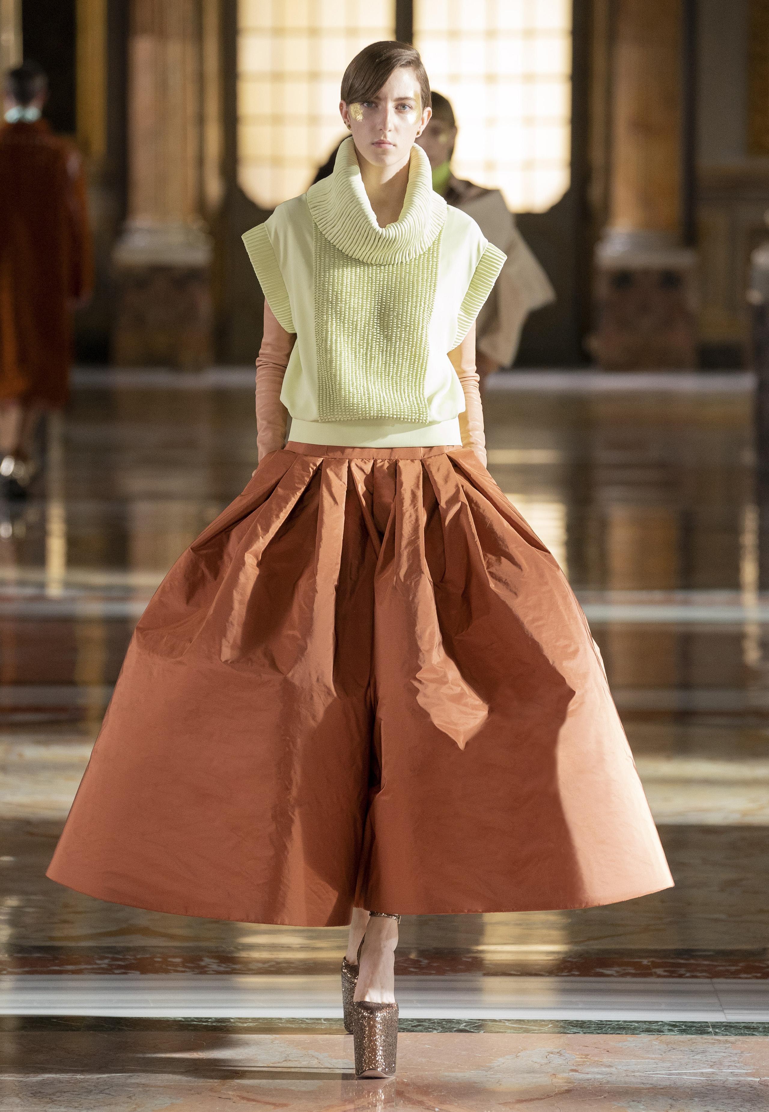Valentino - Haute Couture Spring/Summer 2021 - Look 33