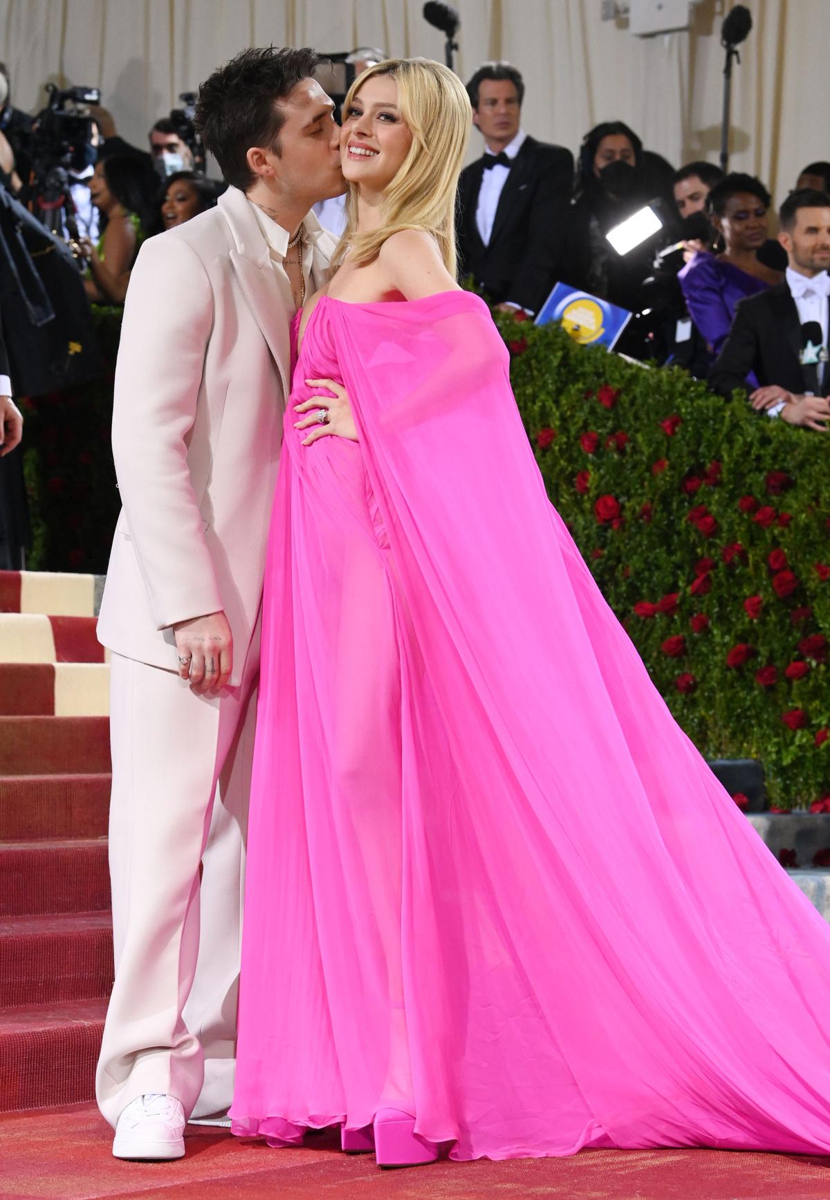 メットガラ2022 セレブ着用のヴァレンティノ | ヴァレンティノ