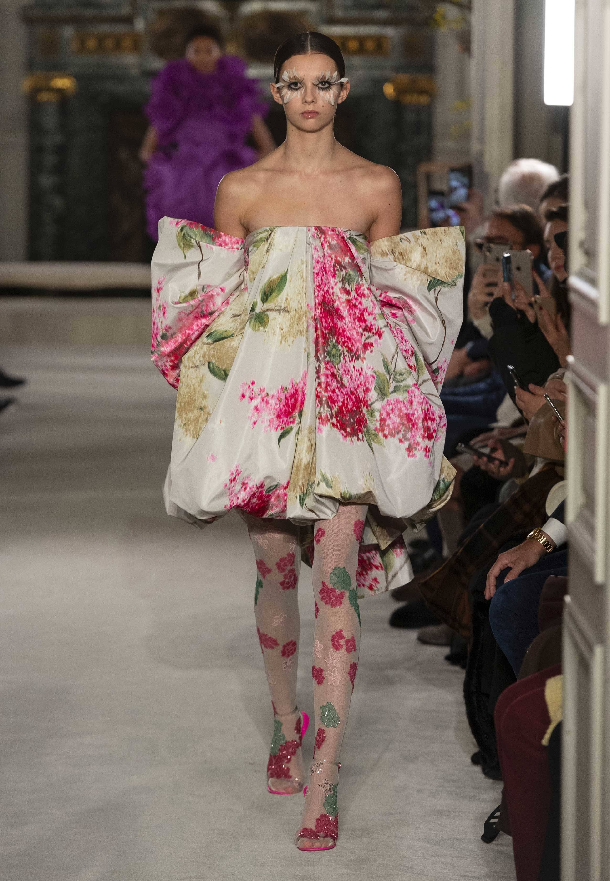 Valentino - Haute Couture Spring/Summer 2019 - Look 39