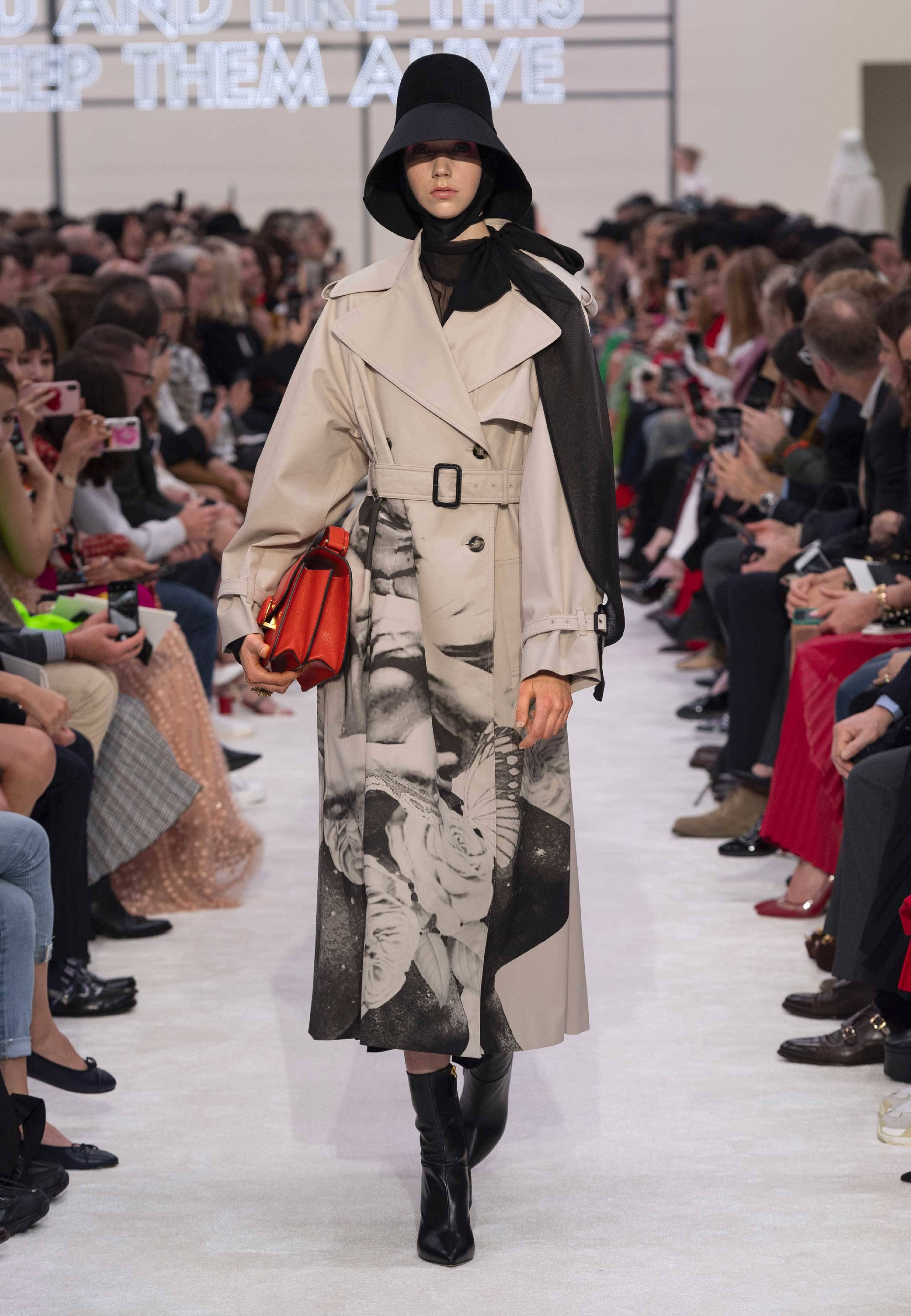 Valentino - Autumn/Winter 2019-20 Women's Collection - Look 7