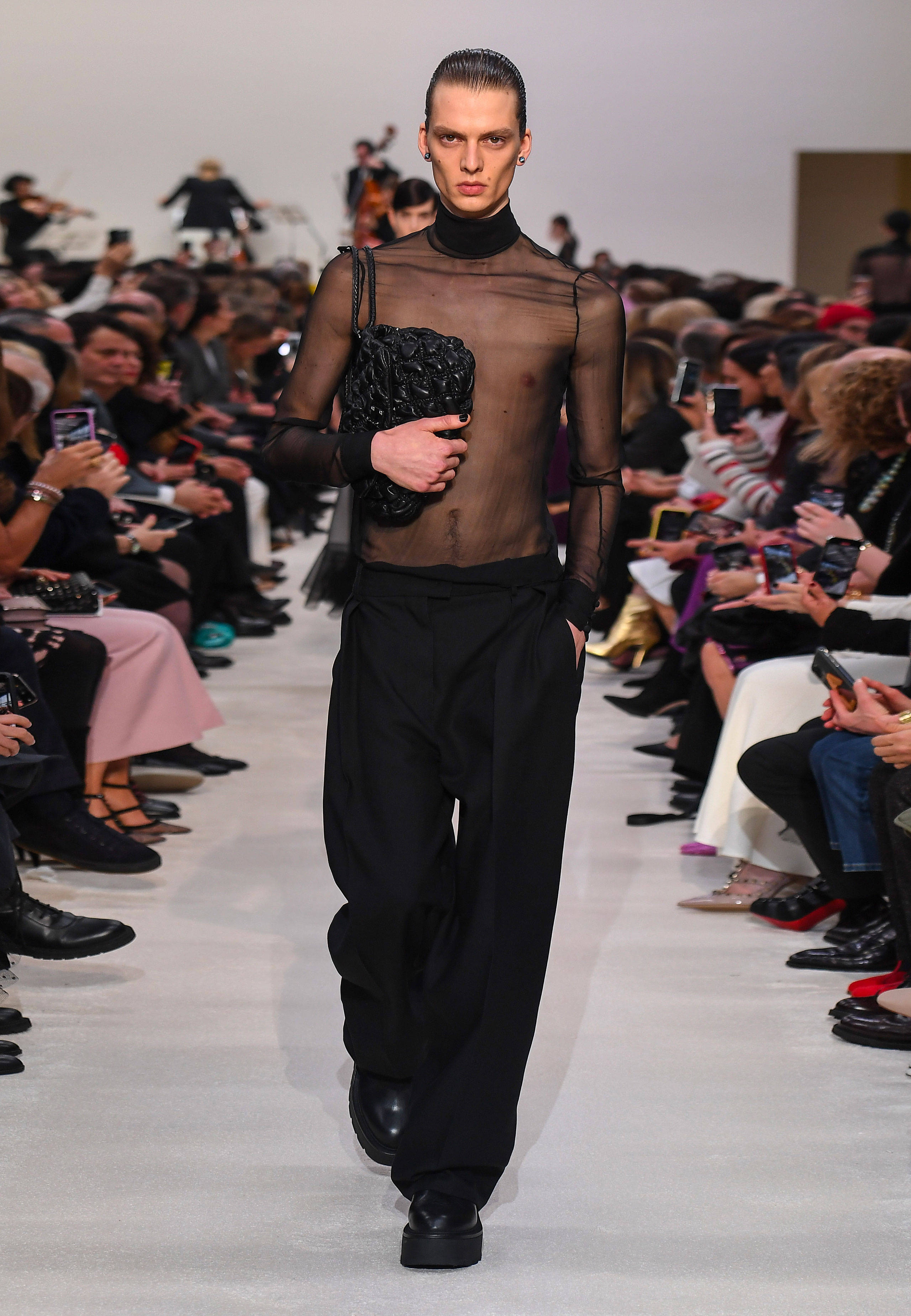 Valentino - Fall/Winter 2020-21 Women's Collection - Look 19