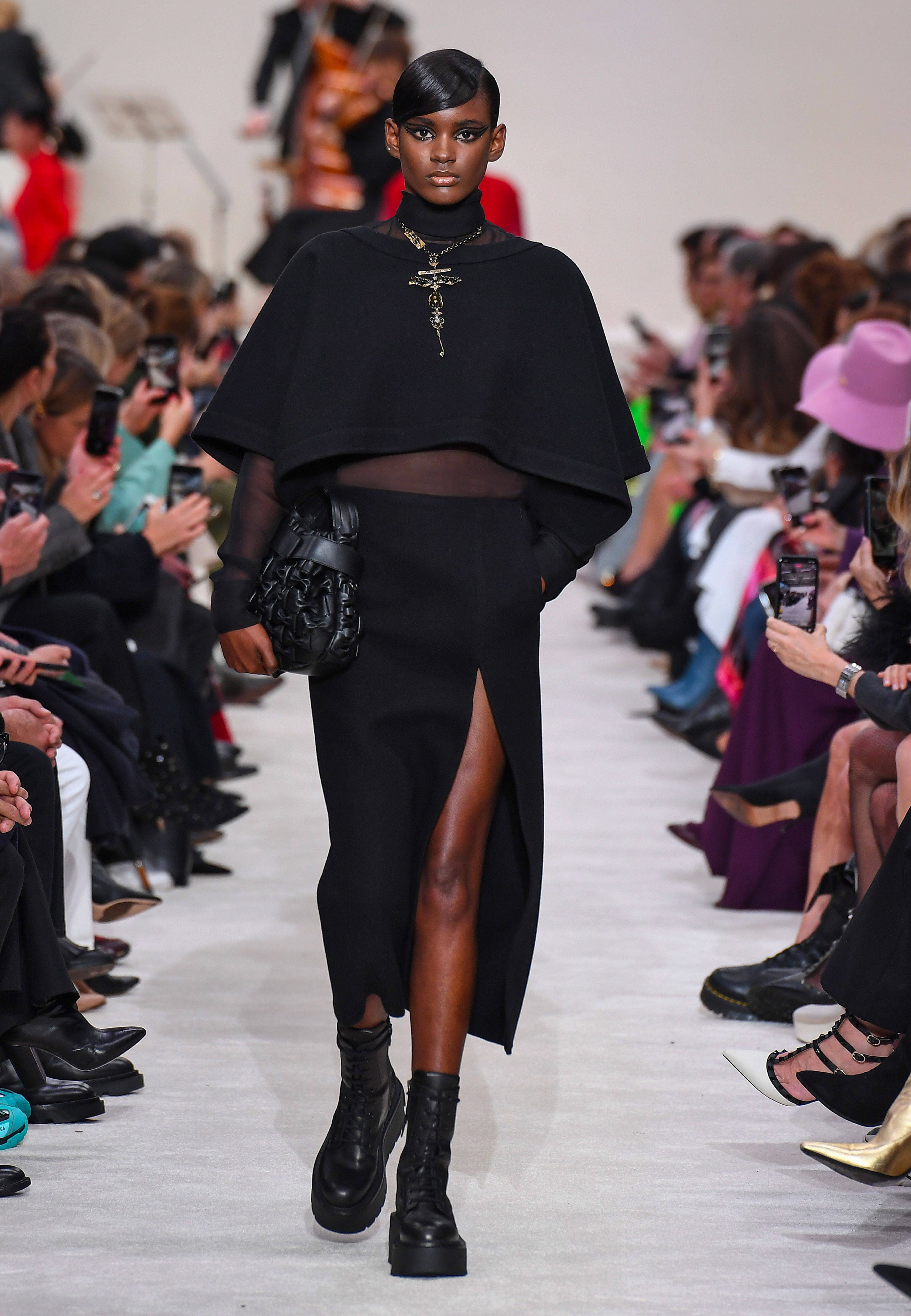 Valentino - Fall/Winter 2020-21 Women's Collection - Look 25