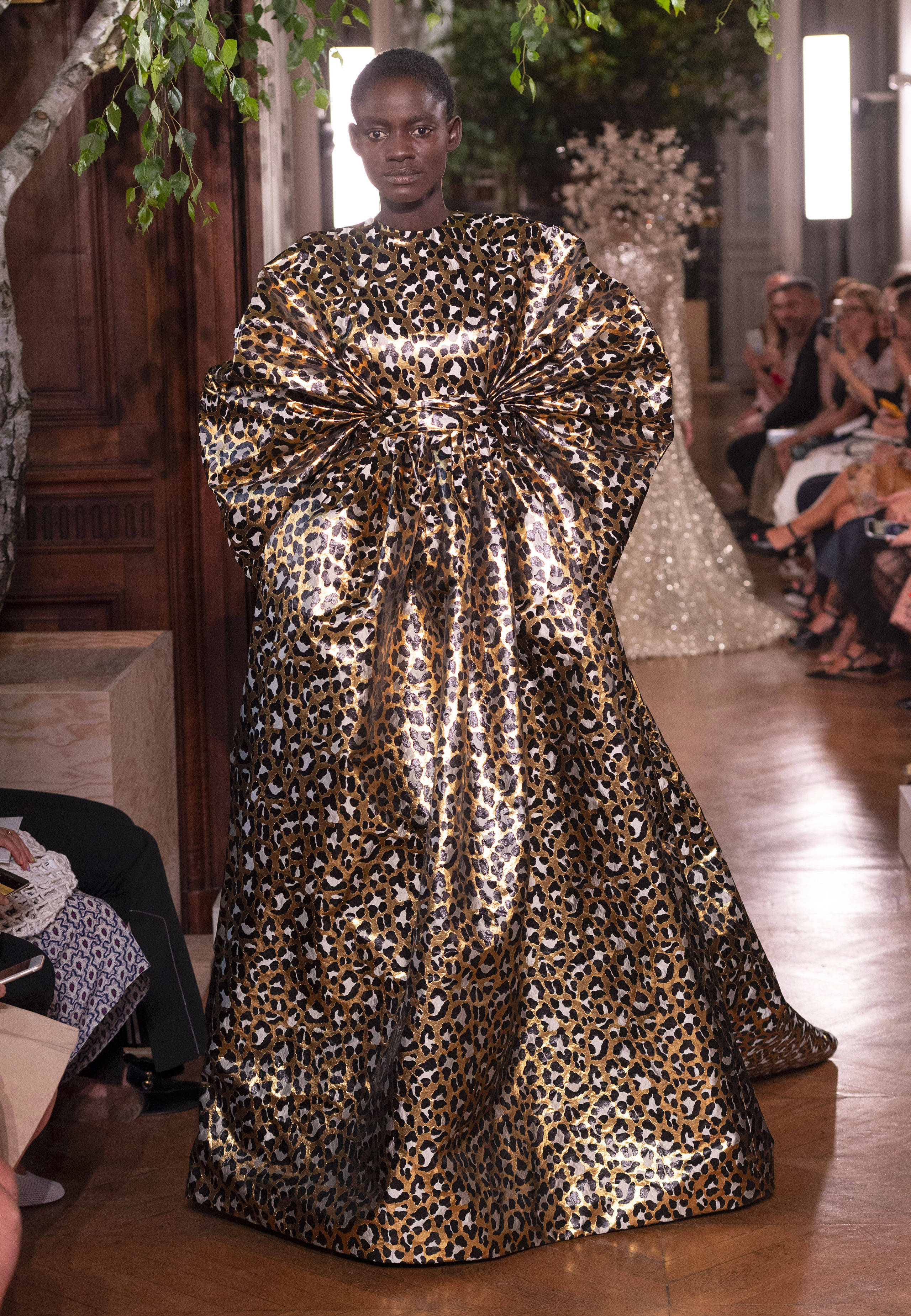 Valentino - Haute Couture Fall/Winter 2019-20 - Look 65