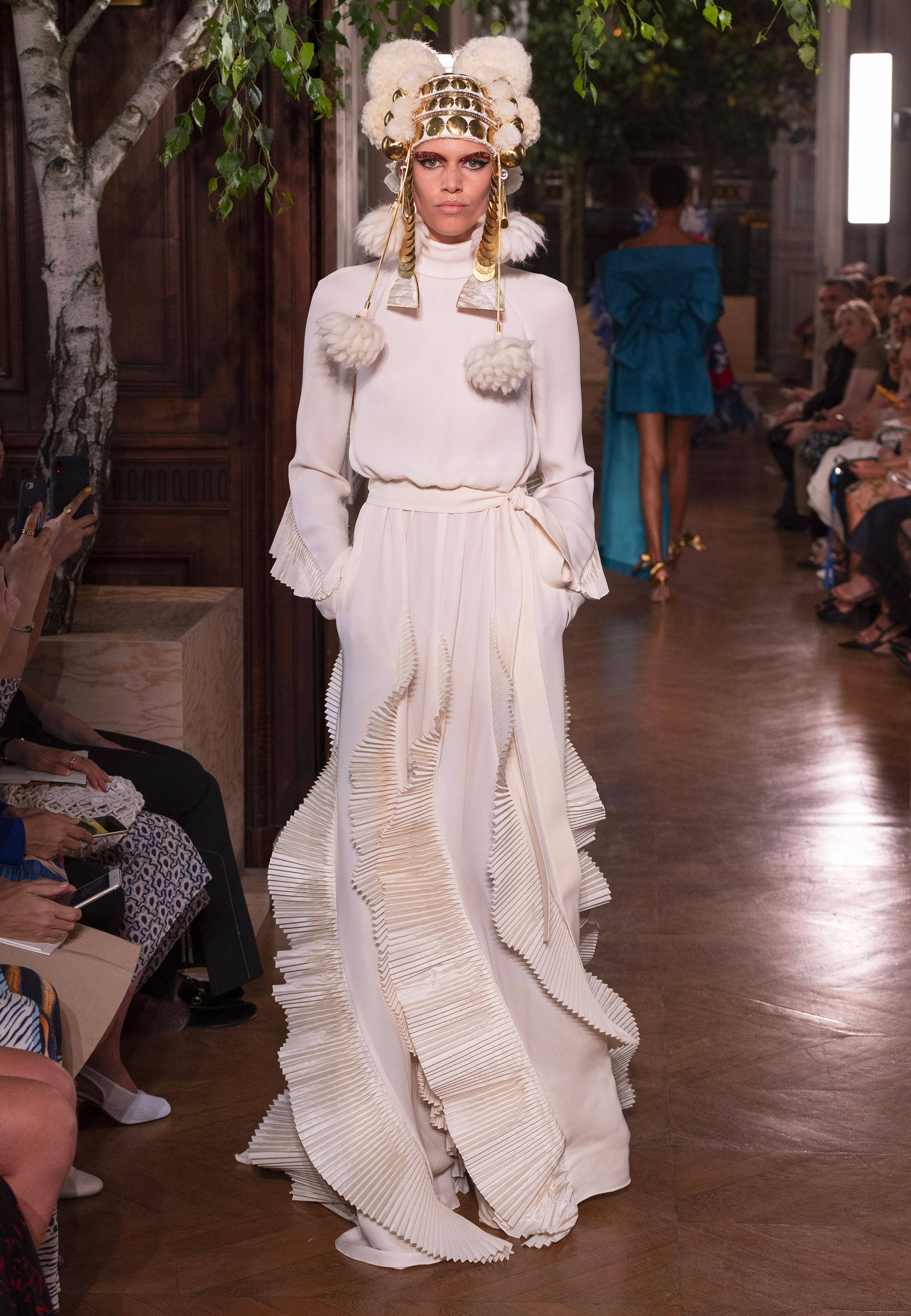 Valentino - Haute Couture Fall/Winter 2019-20 - Look 47