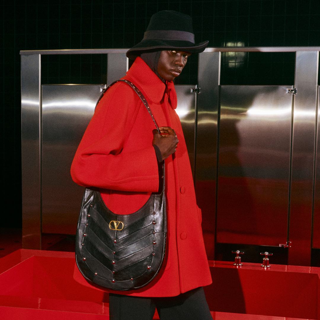Valentino ボディバッグ 楽天市場】VALENTINO ヴァレンティノ（ボディバッグ・ウエスト