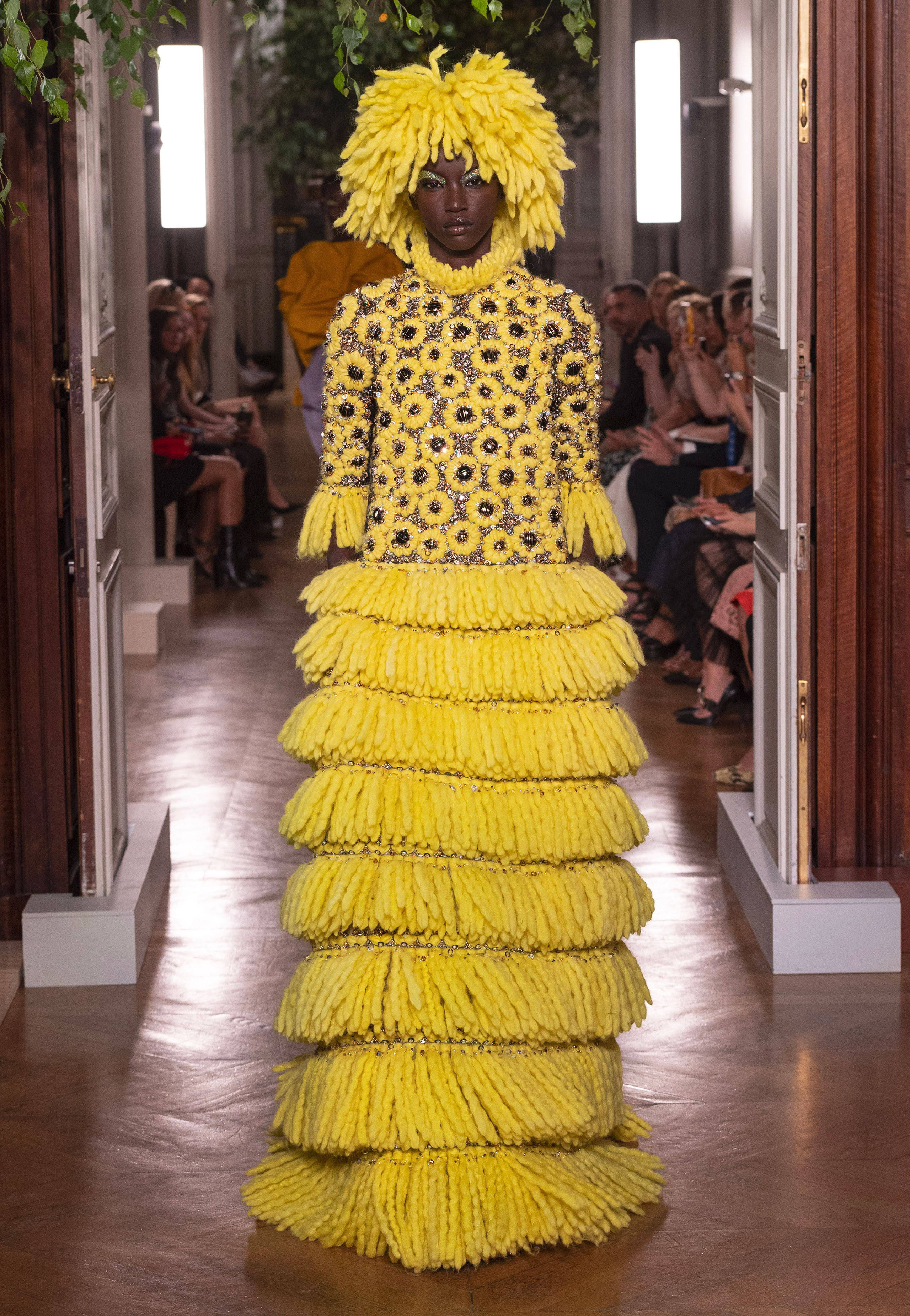 Valentino - Haute Couture Fall/Winter 2019-20 - Look 1