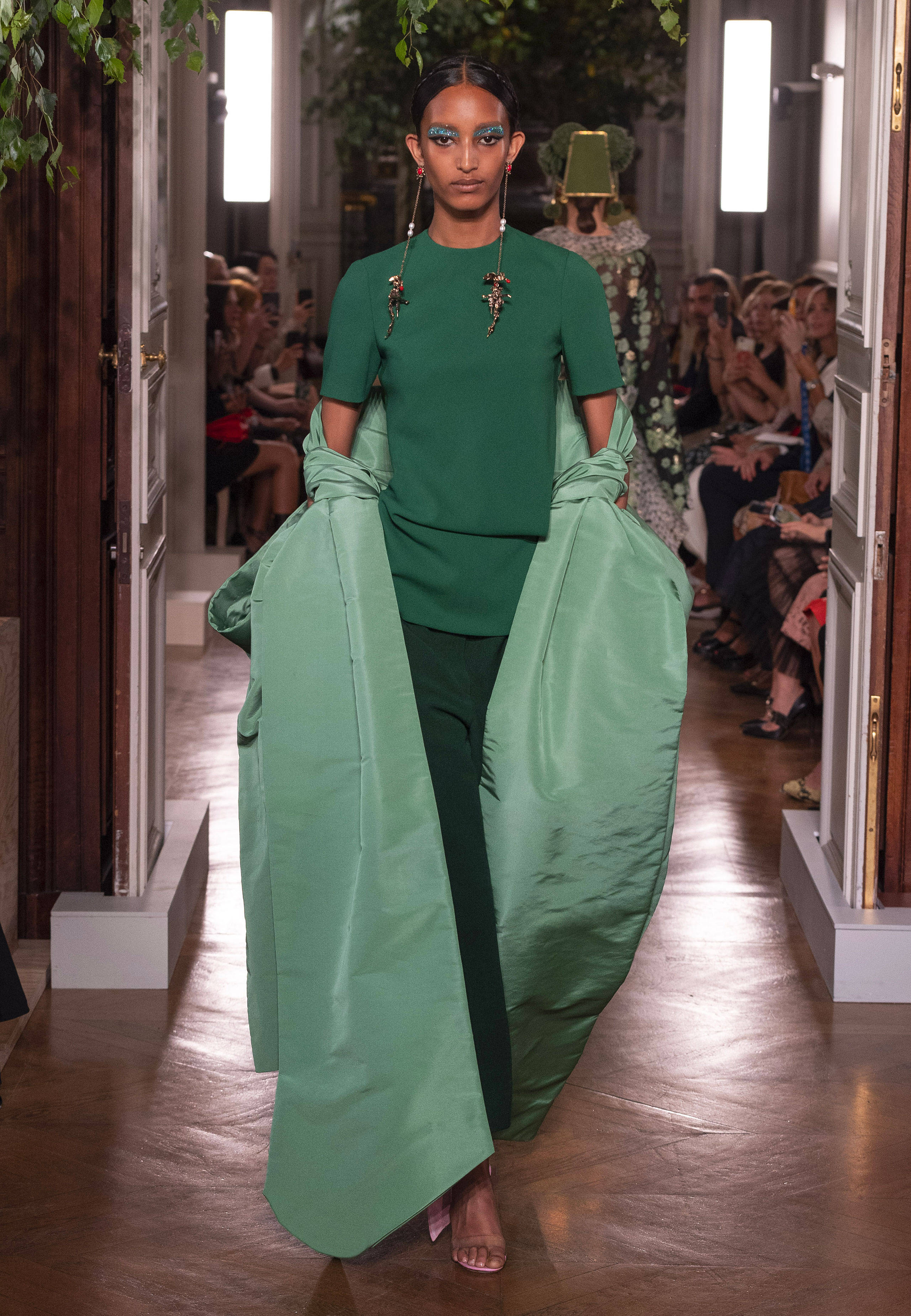 Valentino - Haute Couture Fall/Winter 2019-20 - Look 8