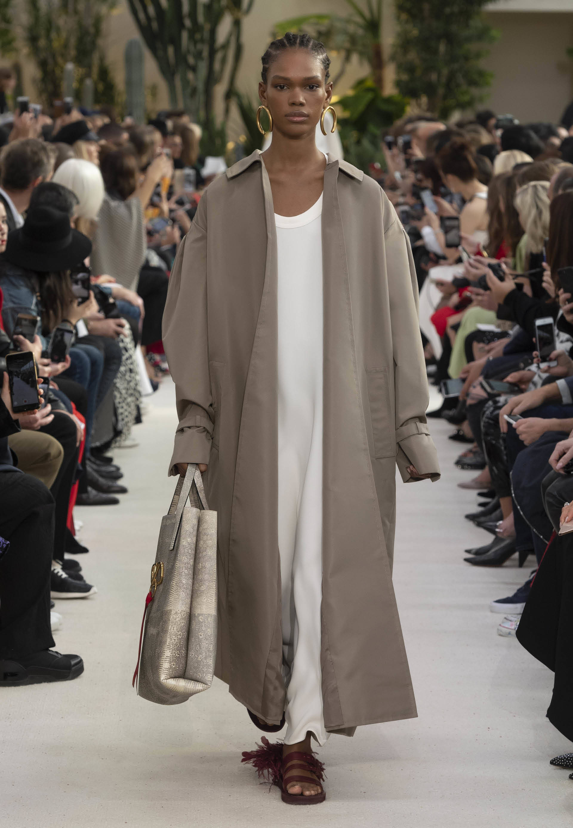 Valentino - Spring/Summer 2018 Women's Collection - Look 17