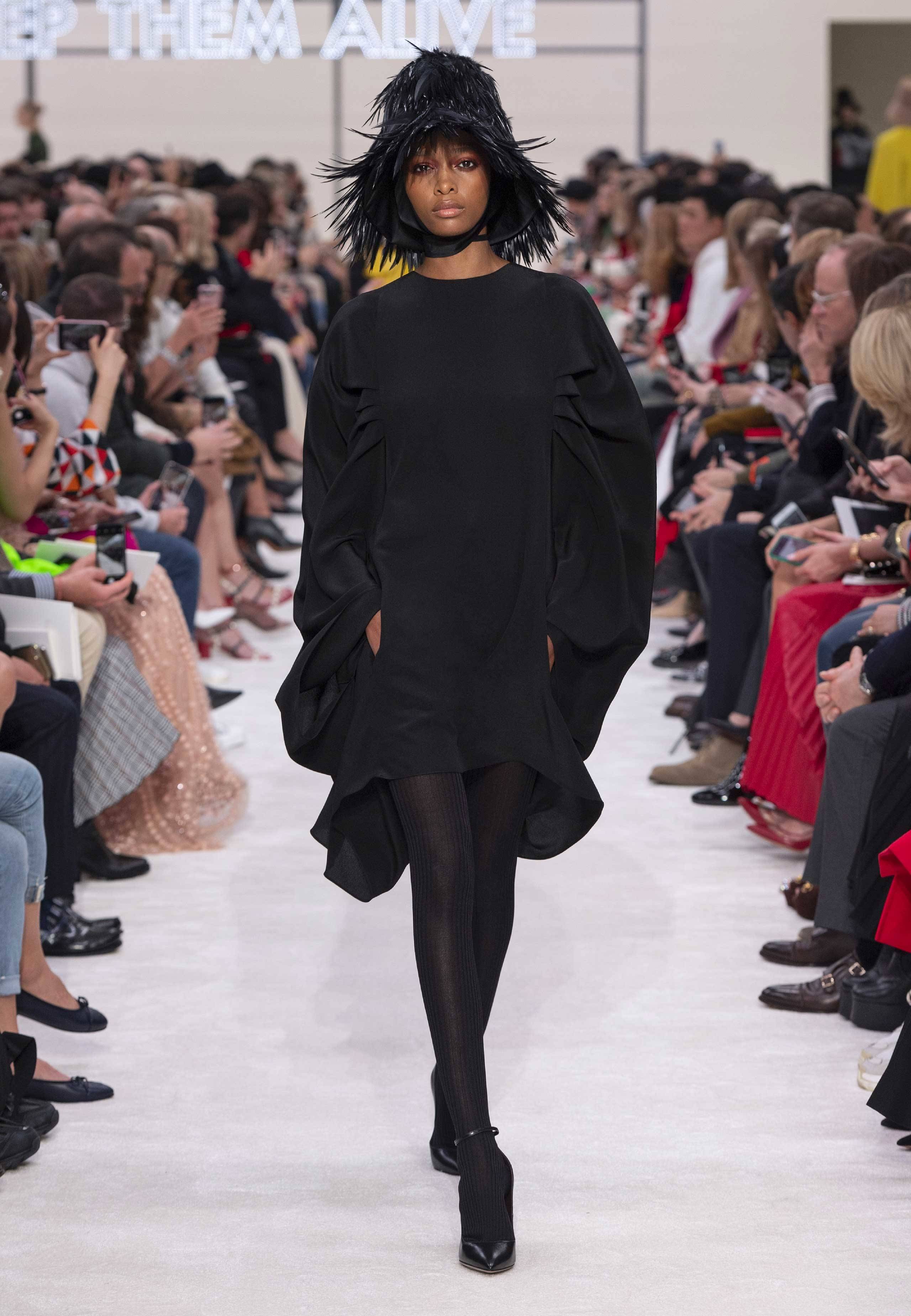 Valentino - Autumn/Winter 2019-20 Women's Collection - Look 17