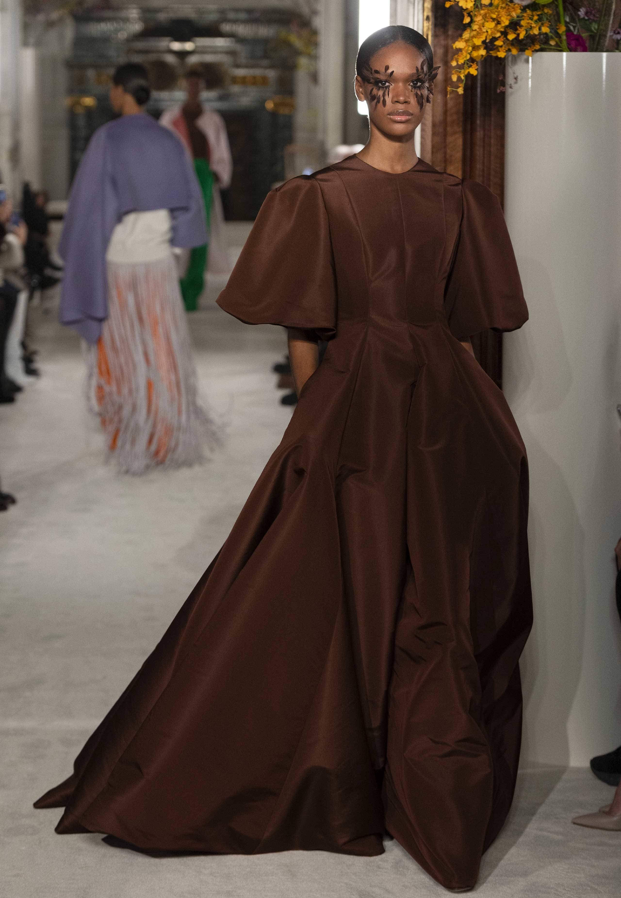 Valentino - Haute Couture Spring/Summer 2019 - Look 9