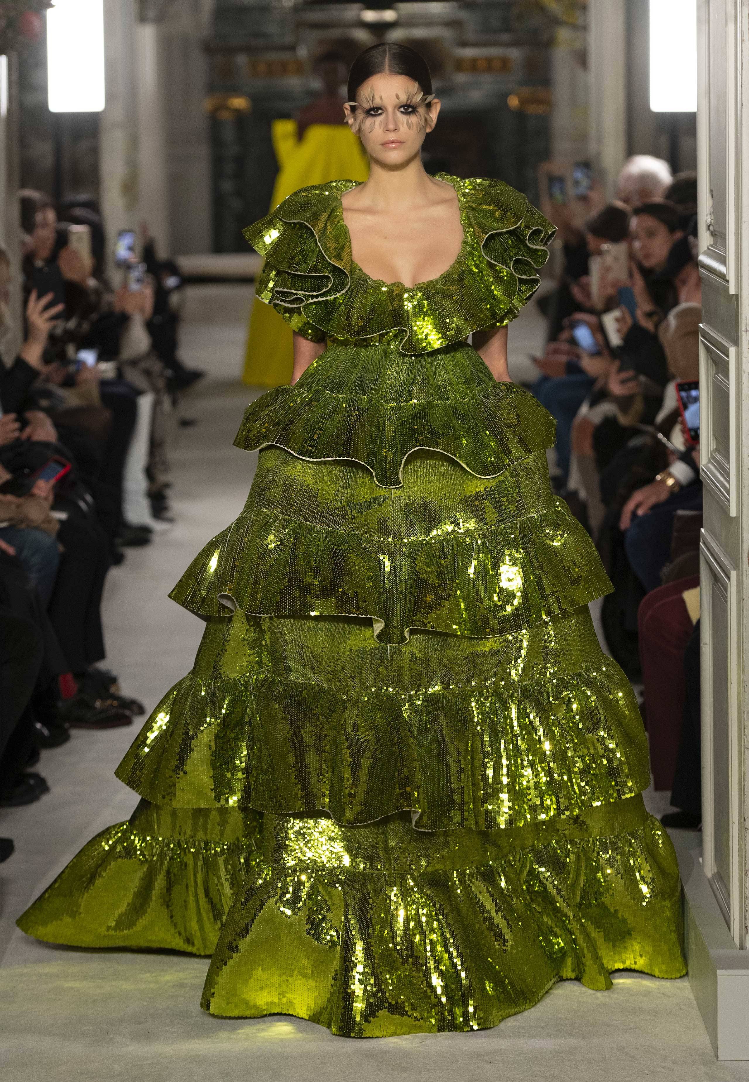 Valentino - Haute Couture Spring/Summer 2019 - Look 56