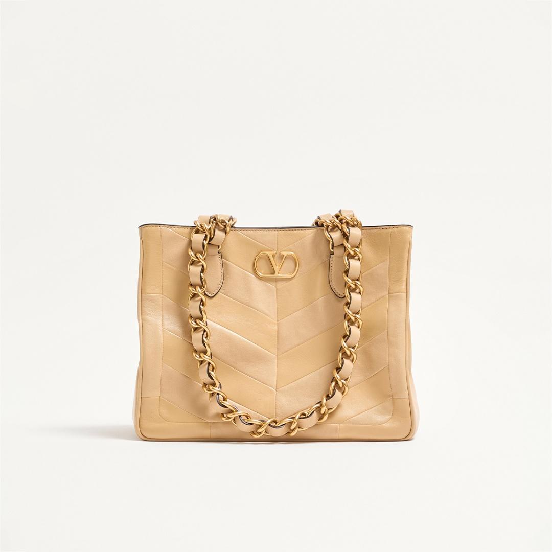 SHELF - W BAGS - LASEINE