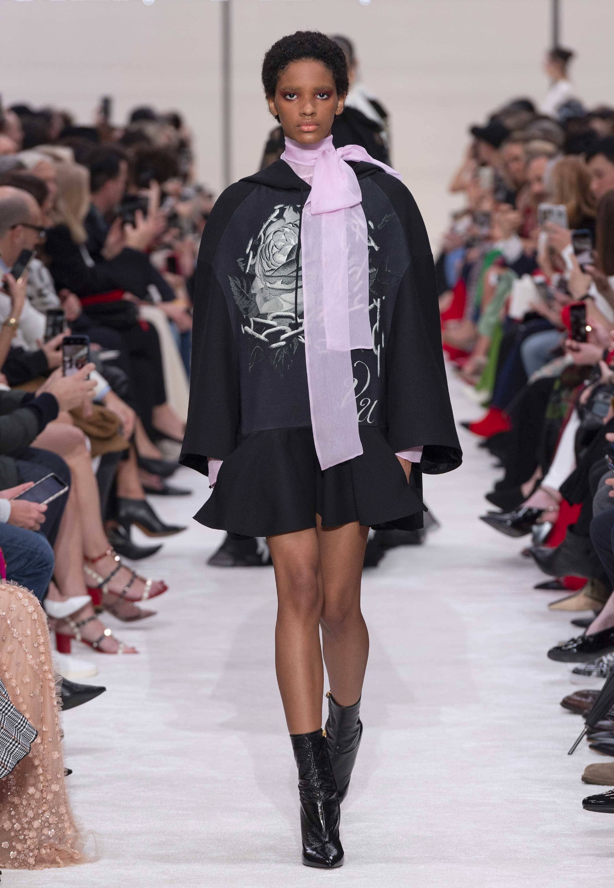 Valentino - Autumn/Winter 2019-20 Women's Collection - Look 34