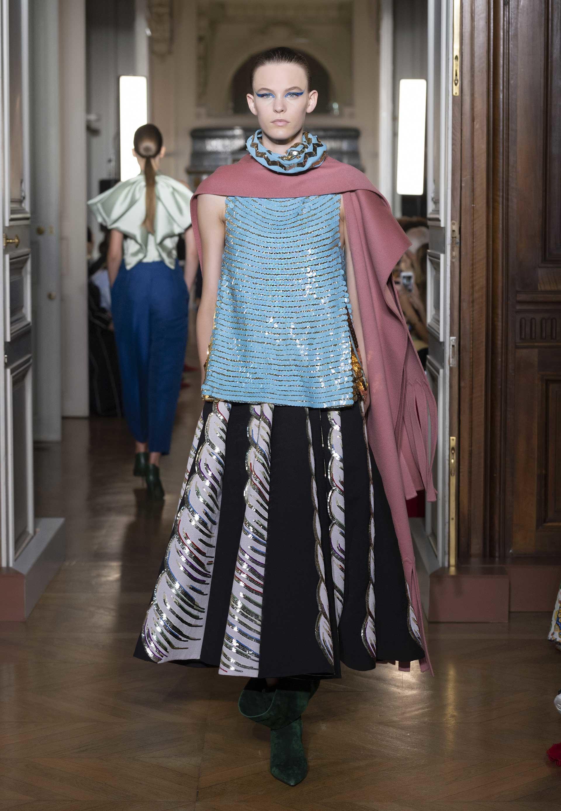 Valentino - Haute Couture Autumn/Winter 2018-19 - Look 16