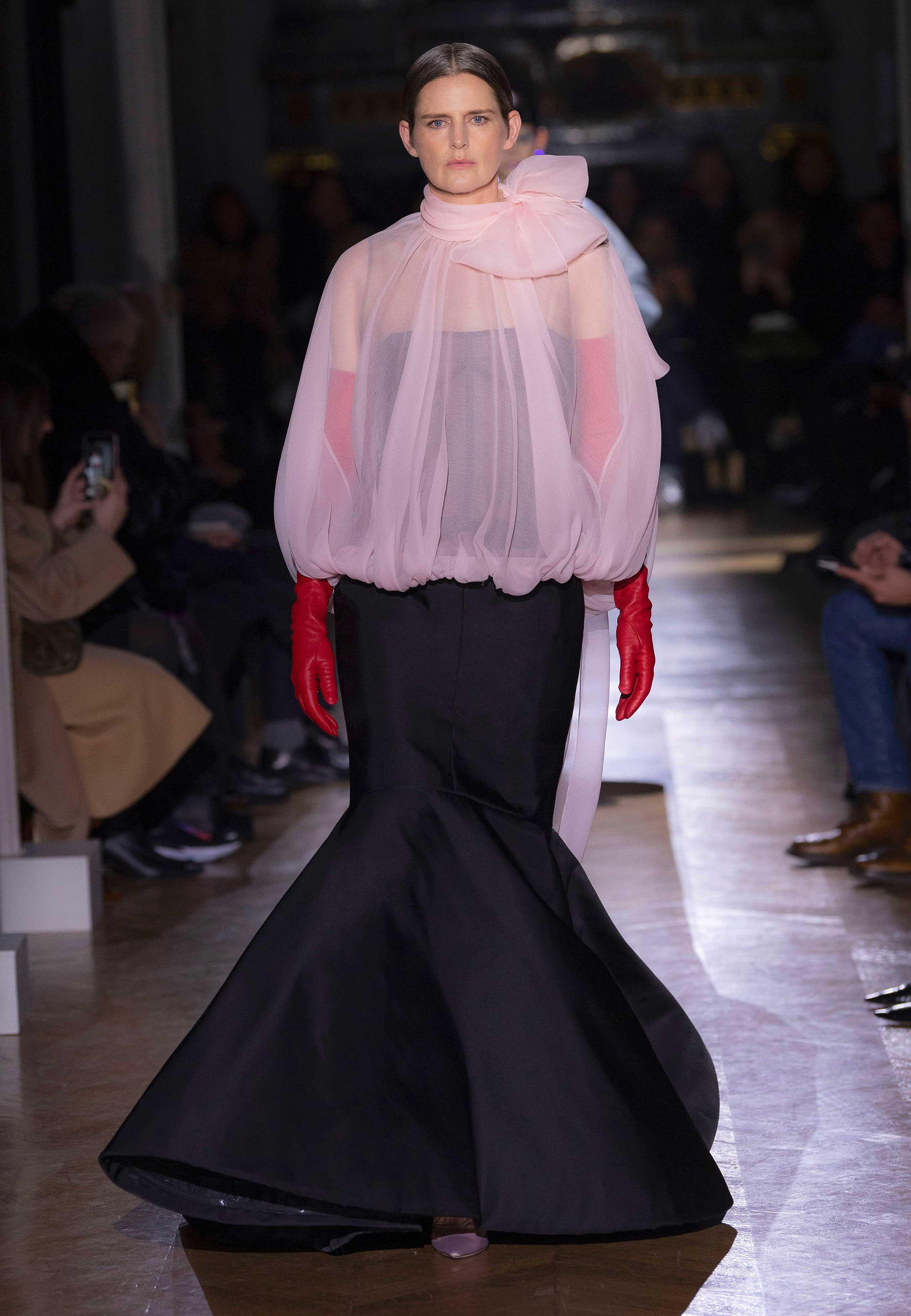 Valentino - Haute Couture Spring/Summer 2020 - Look 1