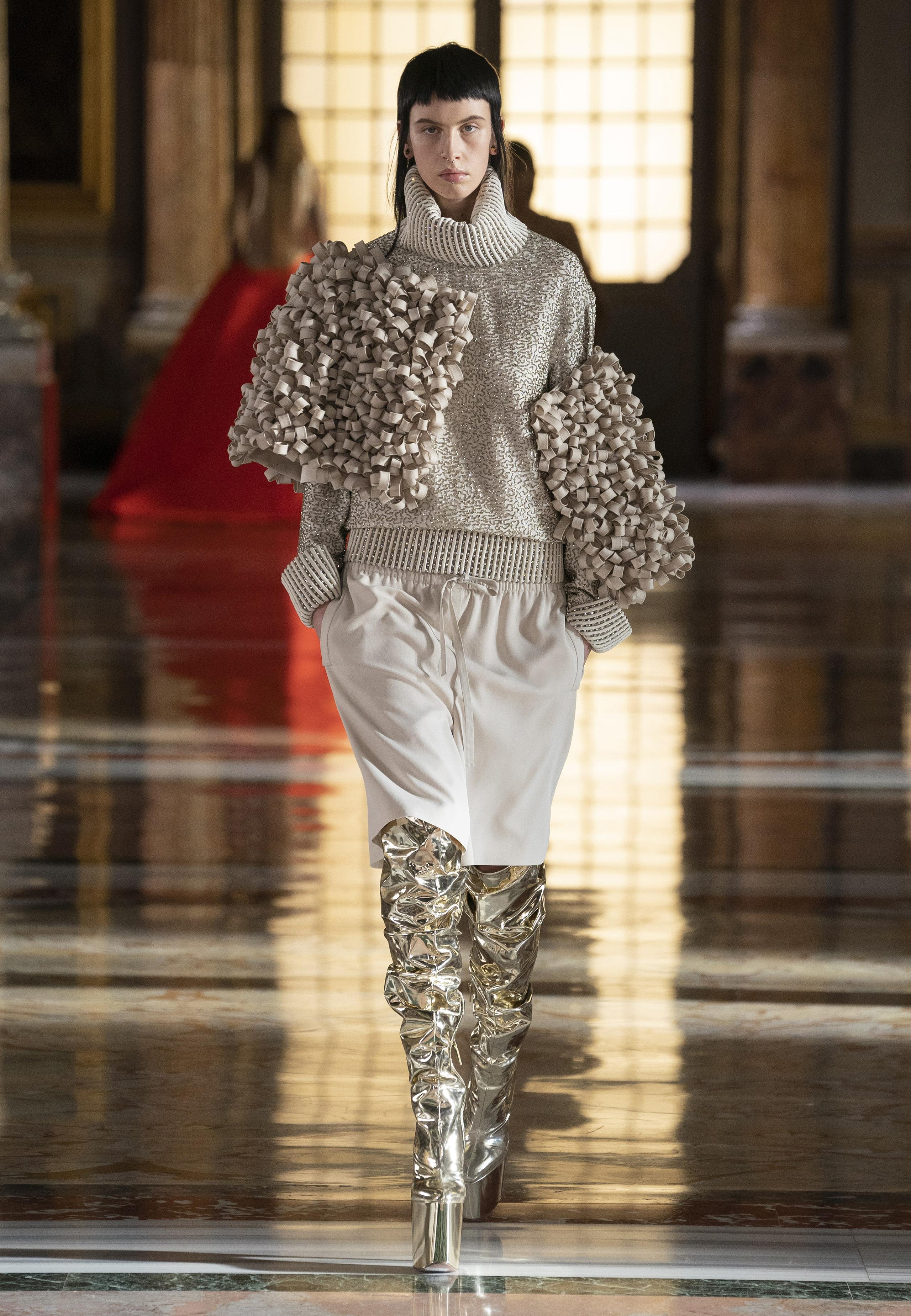 Valentino - Haute Couture Spring/Summer 2021 - Look 51