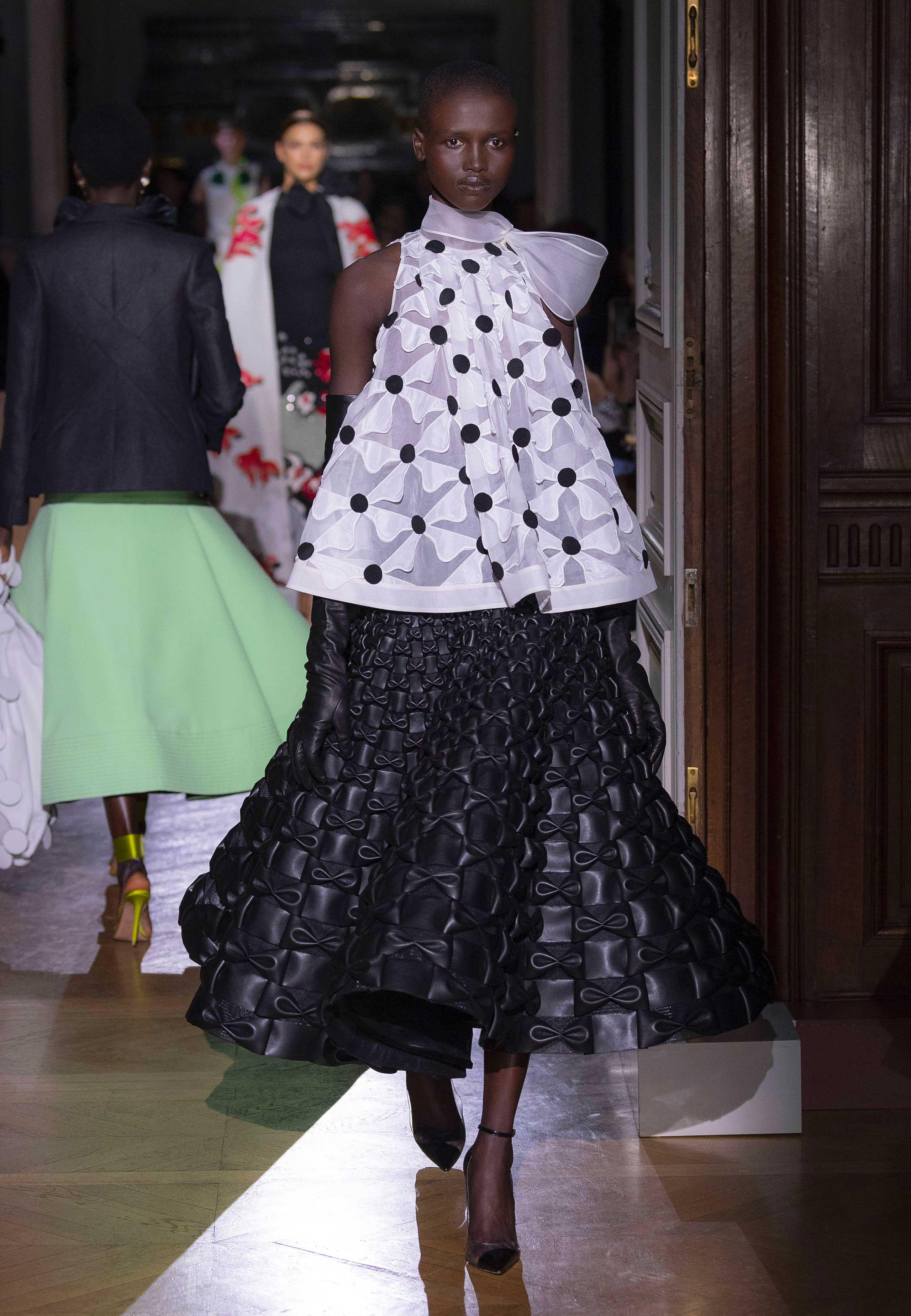 Valentino - Haute Couture Spring/Summer 2020 - Look 8