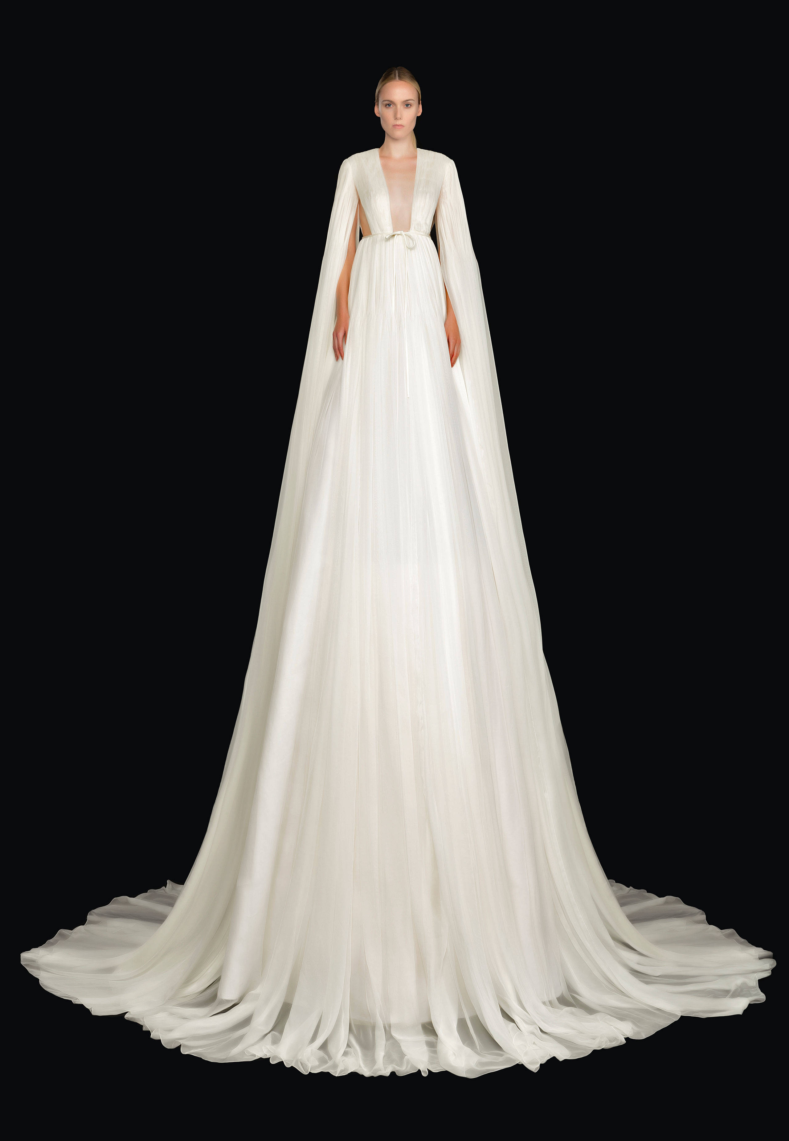 Valentino - Haute Couture Autumn/Winter 2020-21 - Look 11