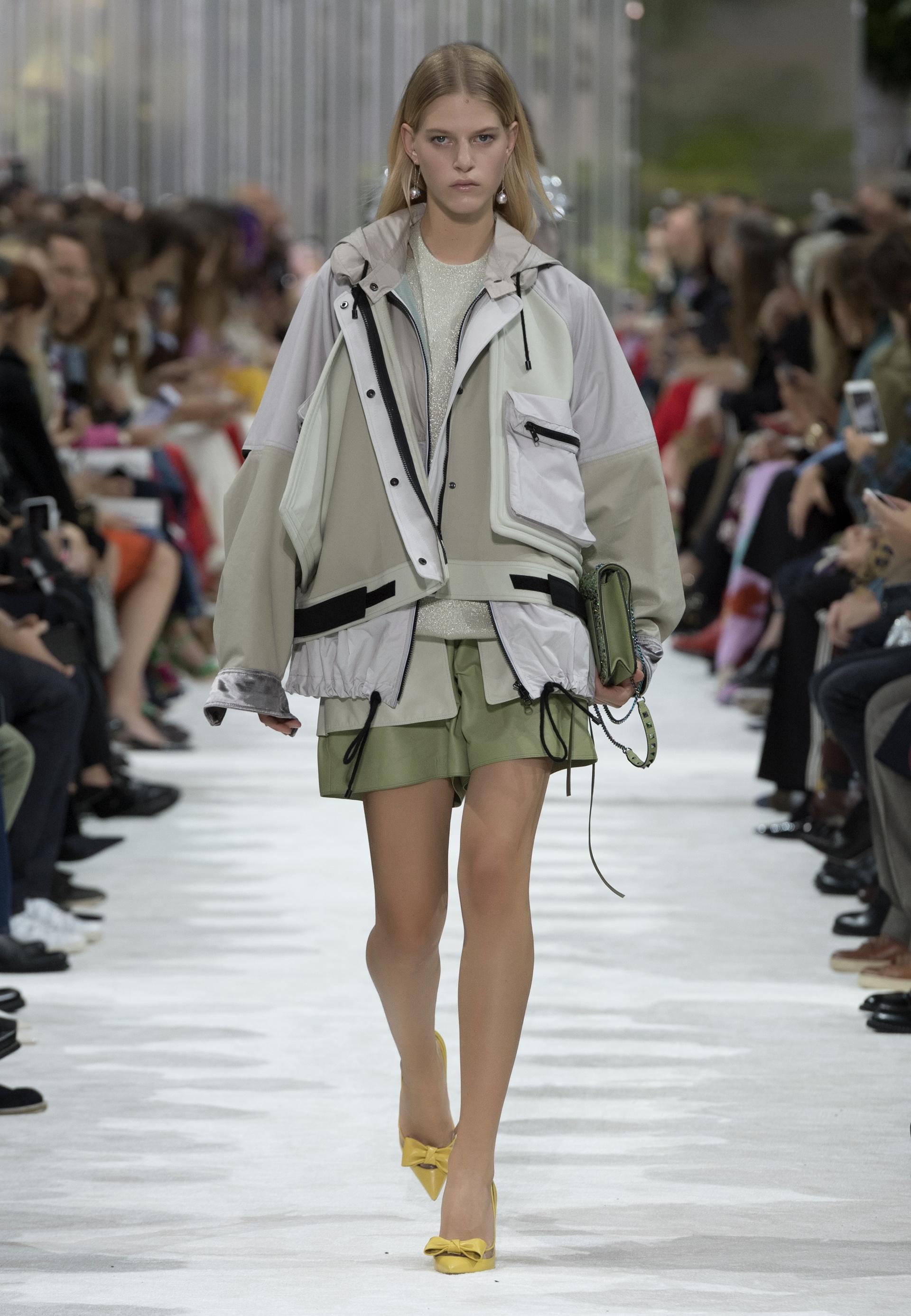 Valentino Fashion Show SS18 Women | Valentino
