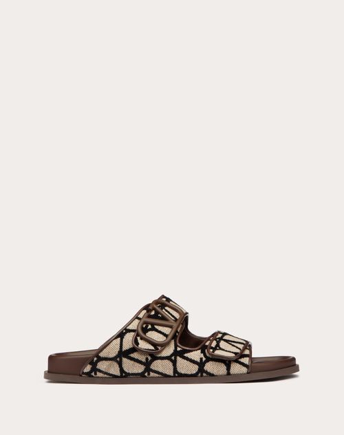 VALENTINO GARAVANI VLTN Flip-Flops & Slippers - Men