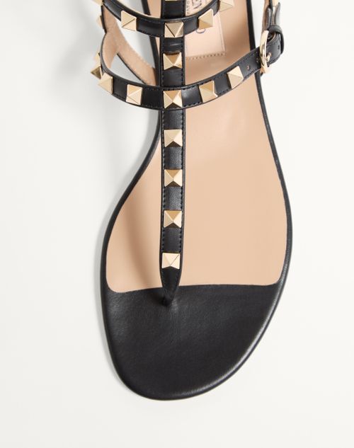 Valentino Garavani - Rockstud Calfskin Flat Flip-flop Sandal - Black - Woman - Sandals