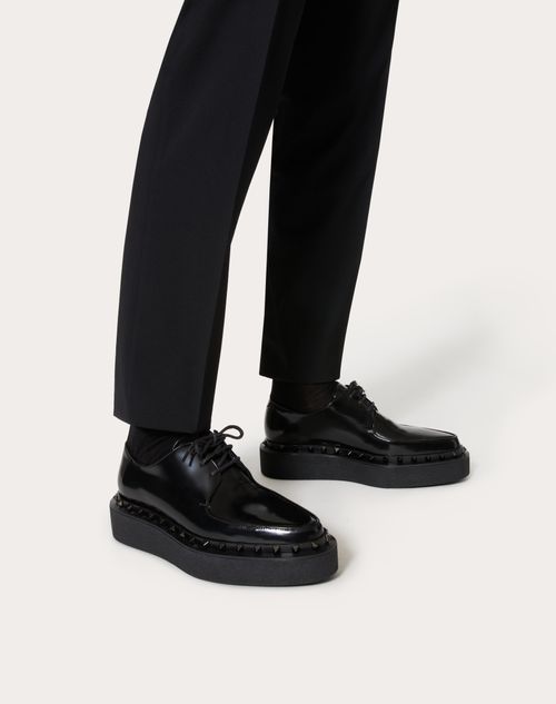 メンズ[定価12万円] VALENTINO スタッズダービーシューズ　革靴