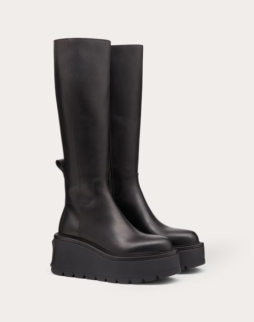 Valentino Garavani - Uniqueform Calfskin Boot 85 Mm - Black - Woman - Boots&booties - Shoes