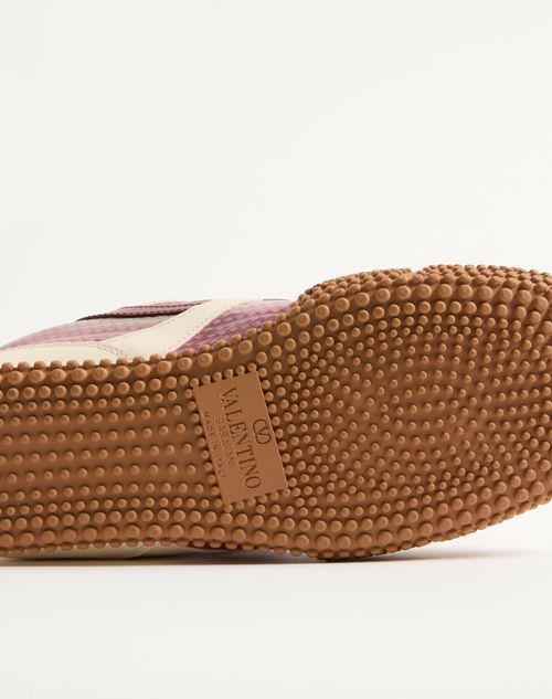 Valentino Garavani - Amphibia Trainer In Rubberised Calfskin And Calfskin - Pink - Woman - Sneakers