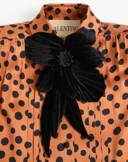 Valentino - Crepe Satin Shirt With Plus De Pois Dalmata Print - Brown/black - Woman - Shirts & Tops