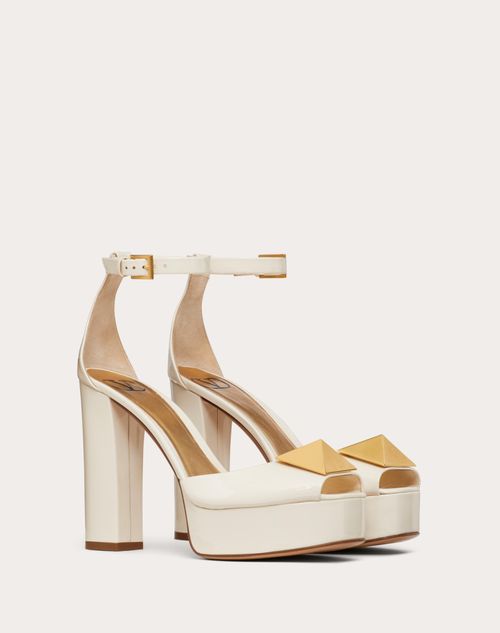 Valentino Garavani - Open Toe Pump With One Stud Platform In Patent Leather 120 Mm - Light Ivory - Woman - Woman Shoes Sale