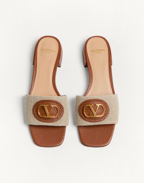Valentino Garavani - Vlogo Signature Slide Sandal In Canvas 20mm - Natural/saddle Brown - Woman - Slides And Thongs