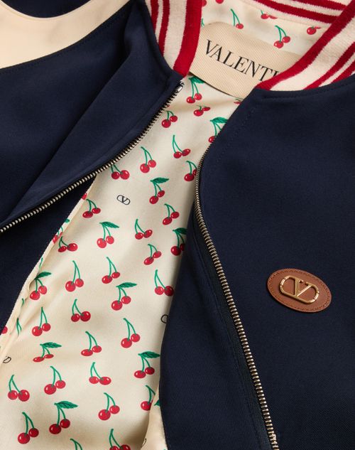 Valentino - Chaqueta Bomber De Lana Y Algodón Con Parche Del Vlogo Y Le Chat De La Maison - Azul/manteca - Hombre - Chaquetas Y Plumíferos