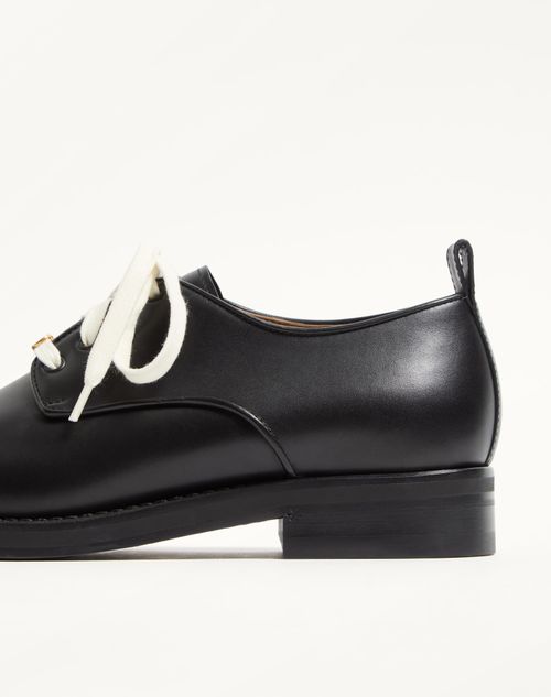 Valentino Garavani - Zapato Derby Punx De Cuero De Becerro - Negro - Hombre - Zapatos De Cordones