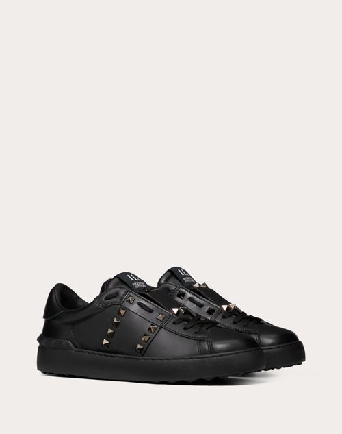 Valentino Garavani - Rockstud Untitled Noir Calfskin Leather Sneaker - Black - Woman - Sneakers