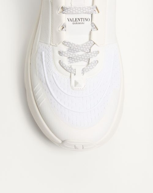 Valentino Garavani - True Act Low Top Sneaker In Mesh And Rubberized Fabric - White - Man - Man