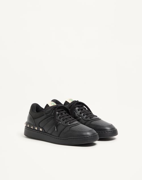 Valentino Garavani - Freedots Sneaker In Kidskin And Nappa Calfskin With Stud Detail - Black - Man - Sneakers