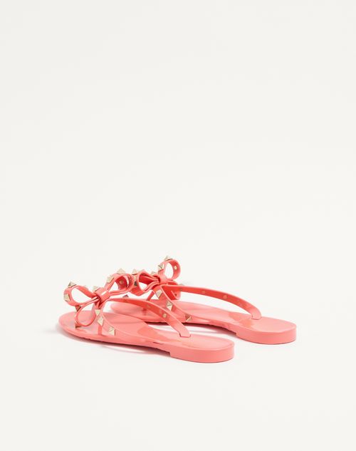 Valentino Garavani - Rockstud Rubber Slipper - Coral - Woman - Slides And Thongs
