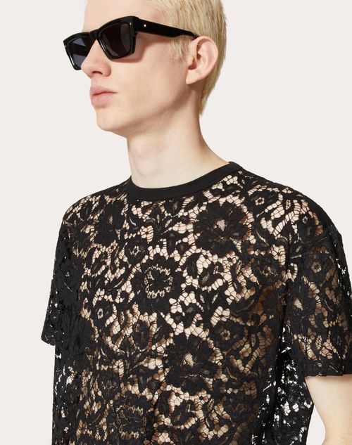 Lace T-shirt for Man in Black | Valentino PH