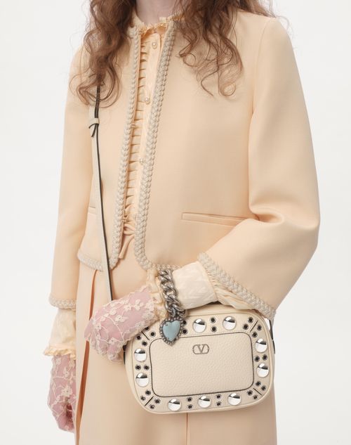 Valentino Garavani - BOLSO BANDOLERA VALENTINO GARAVANI NELLCÔTE DE CUERO GRANEADO DE BECERRO - Marfil Pálido - Mujer - Bolsos De Hombro