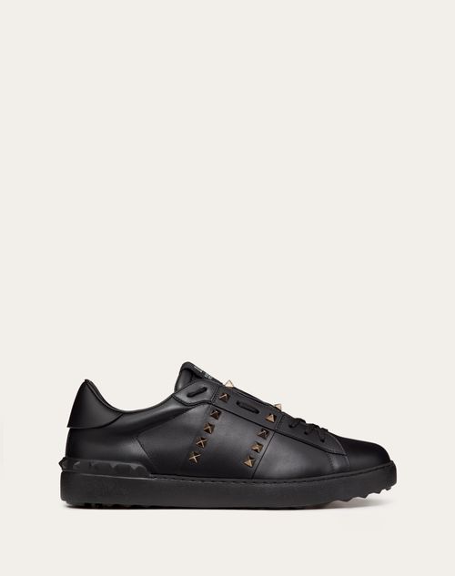 Rockstud Untitled Sneaker In Calfskin Leather for Man in Black