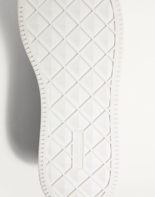 Valentino Garavani - One Stud Low-top Nappa Sneaker - Black - Man - Trainers