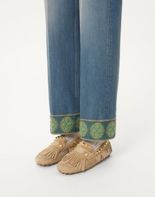 Valentino Garavani - Plaster Caster Driver Loafer In Crust Leather With Fringes - Desert Sand - Woman - Loafers & Oxford