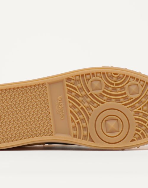 Valentino Garavani - Upvillage Low Top Trainer In Split Leather And Calfskin Nappa Leather - Marigold/black - Man - Sneakers